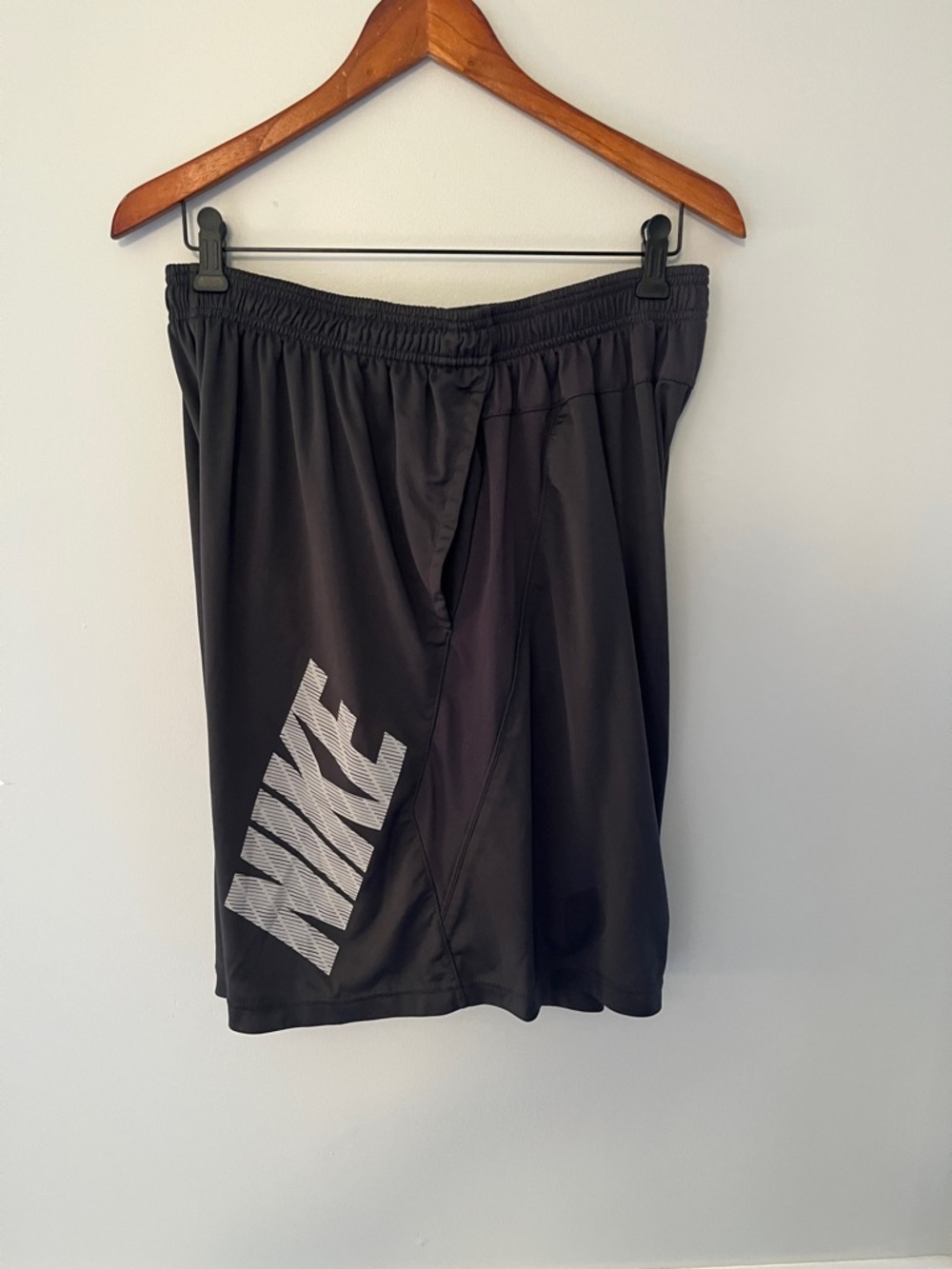 Nike Men's Black Athletic Shorts with Contrast Logo